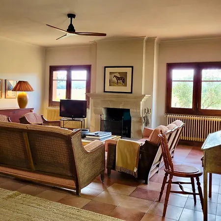 En El Emporda Holiday home *
