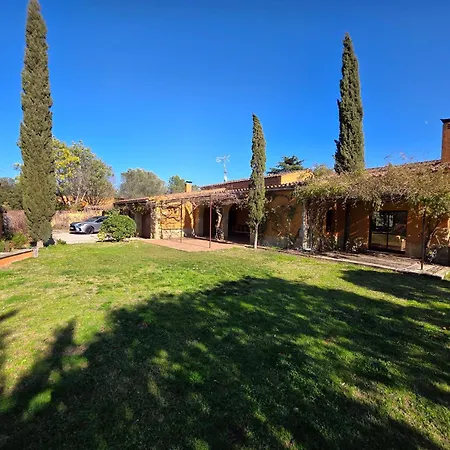 En El Emporda Holiday home Cruilles